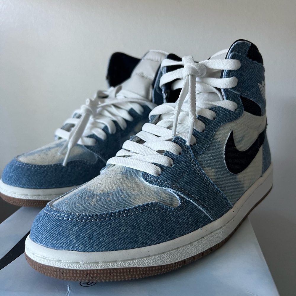 Nike Jordan 1 High OG blue denim